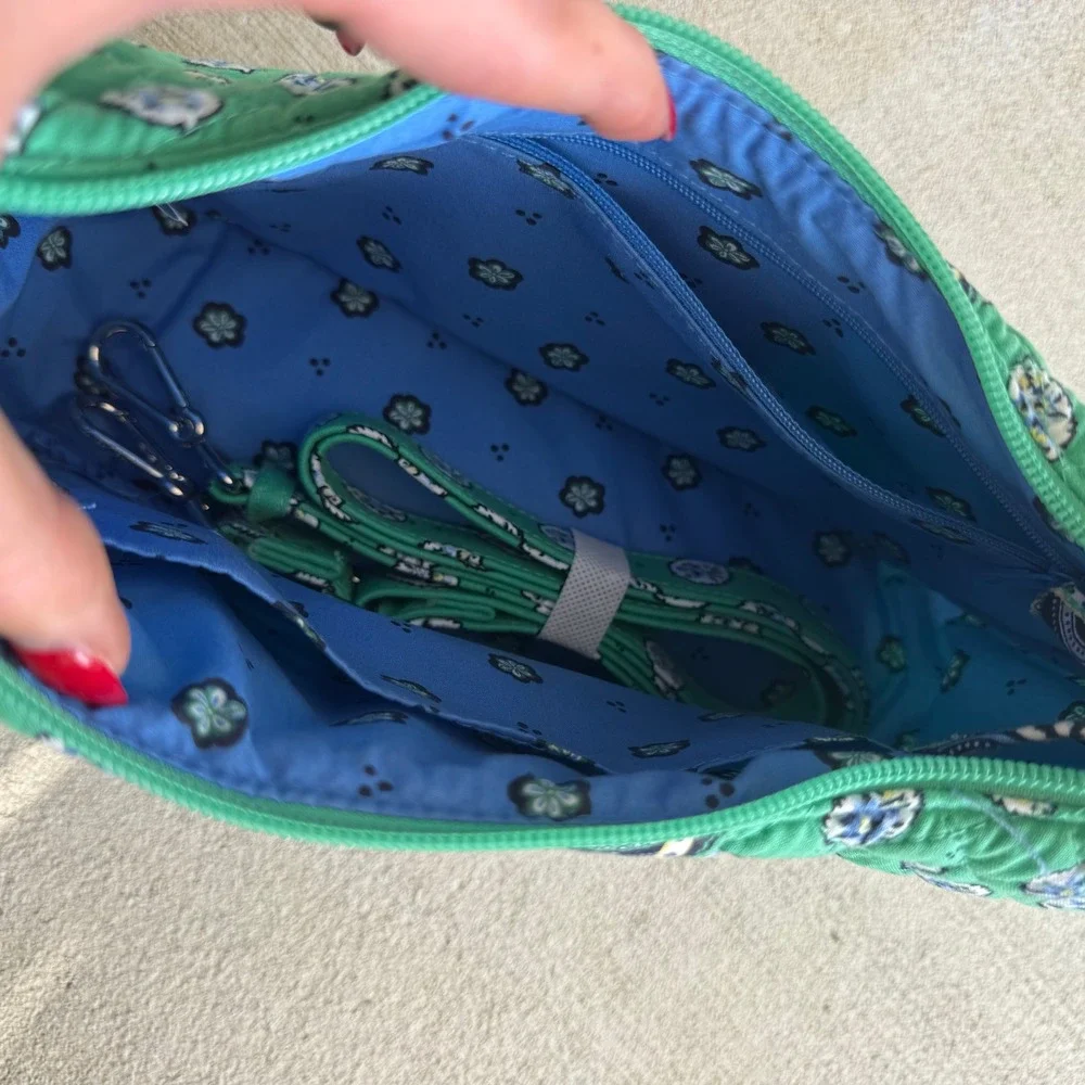 Vera Bradley Green Floral Paisley Quilted Cotton Shoulder Bag Women's OS